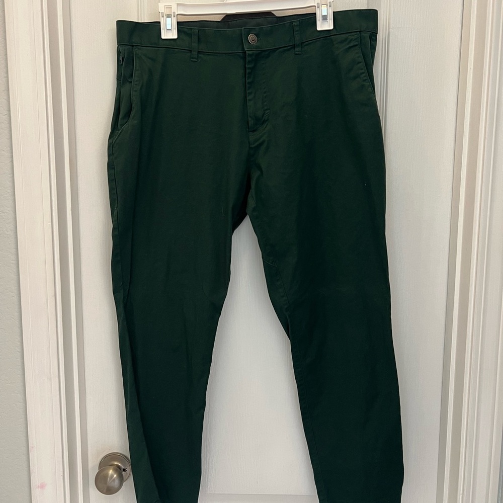 Fabletics Everpine High Side Chinos for Men (Slim Fit)